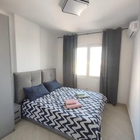 Be Happy With 2 Bedrooms