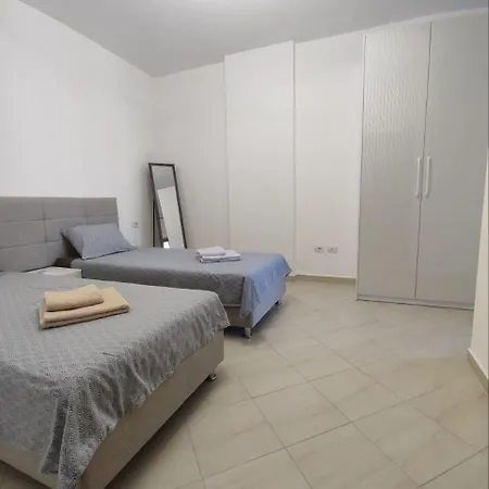Be Happy With 2 Bedrooms 아파트 *